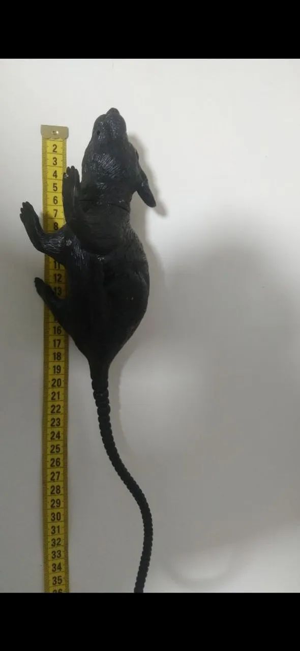 Rato de brinquedo de plastico - Foto 2