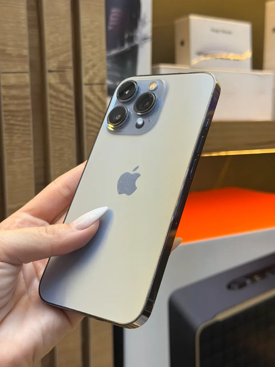IPHONE 13 PRO 128GB SEMINOVO - Celulares e Smartphones - Centro