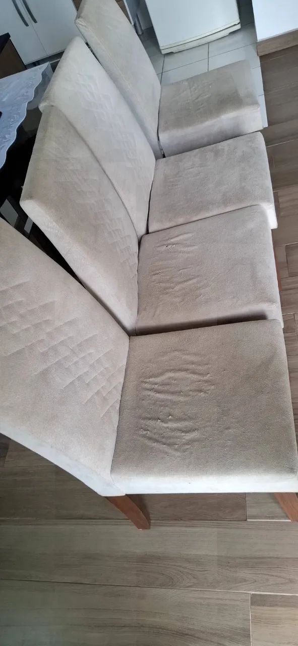 Mesa de jantar com tampo de vidro - Foto 2