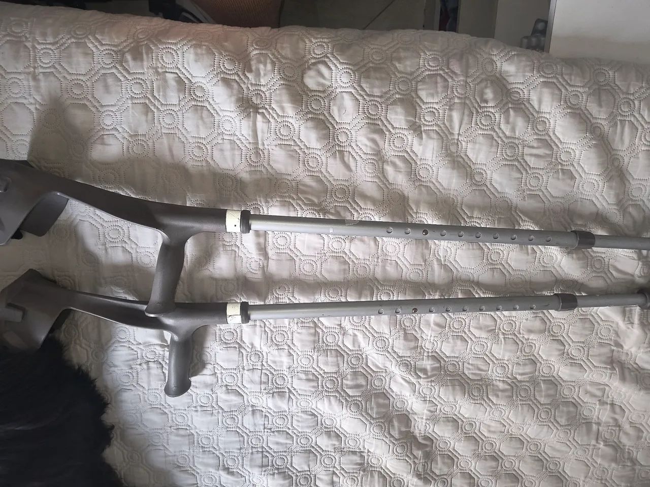Par de muletas canadense marca Mercur