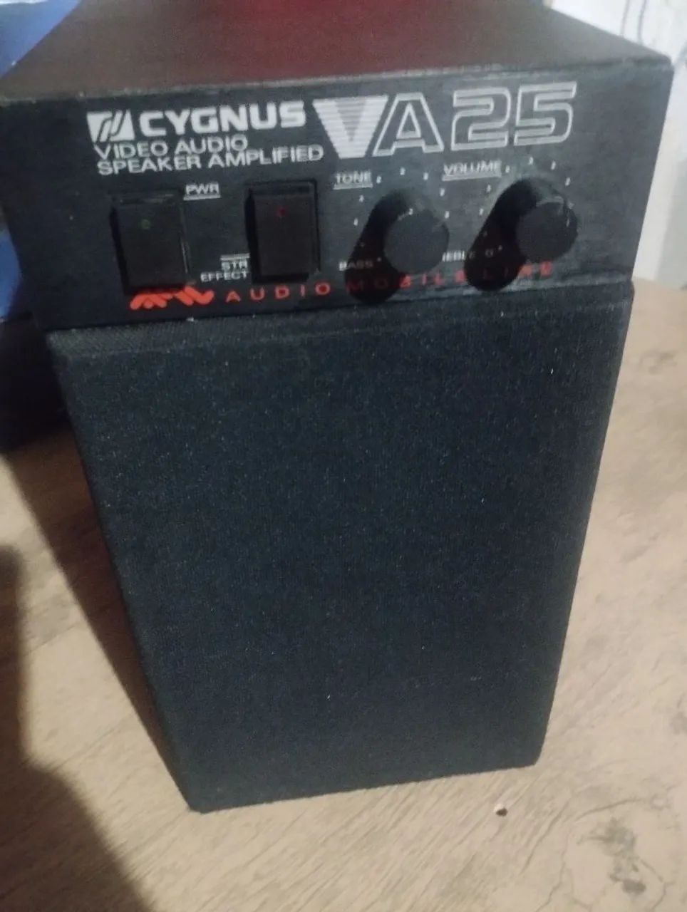 Vídeo áudio speaker amplificador 