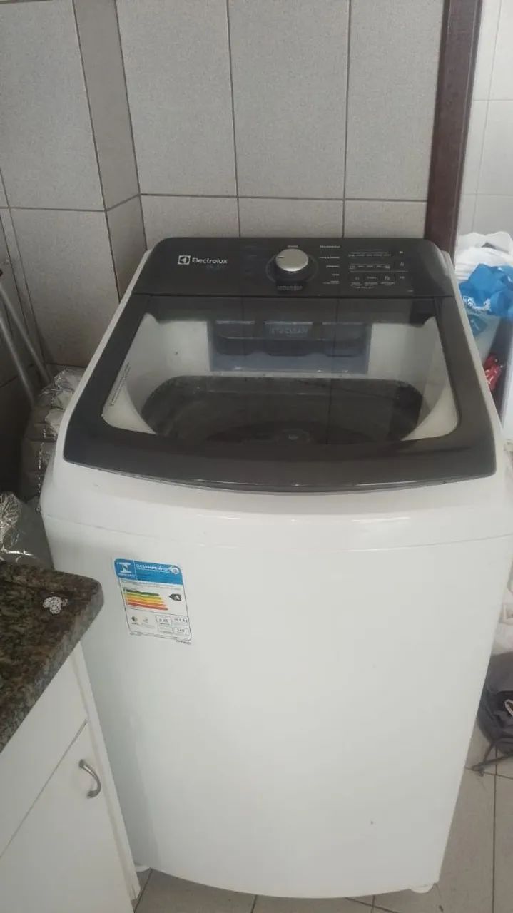 Vendo maquina novinha com nota e garantia  - Foto 2