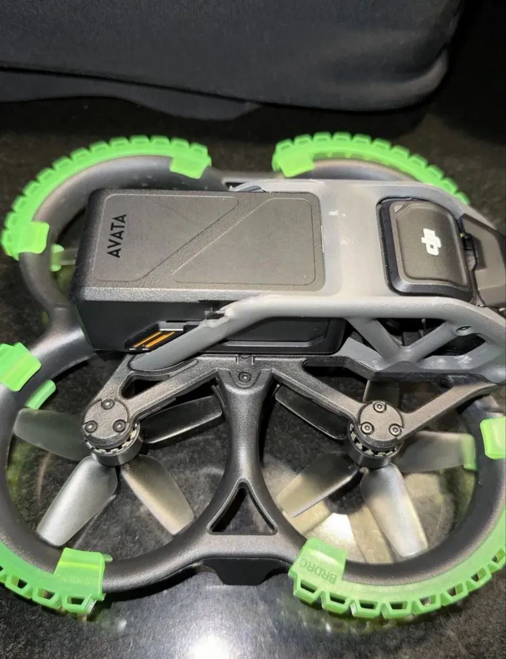 DJI Avata Pro View Combo Completo + 3 Baterias + Integra + RC Motion 2 Seminovo - Foto 2