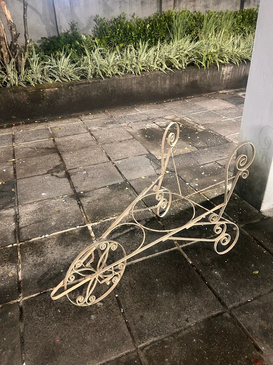 Carrinho de jardim metalico  - Foto 4