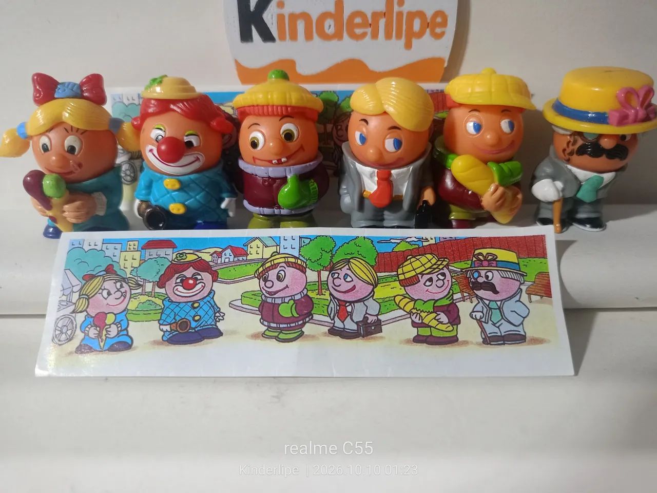 Kinder ovo Bonecos bola completo  - Foto 2