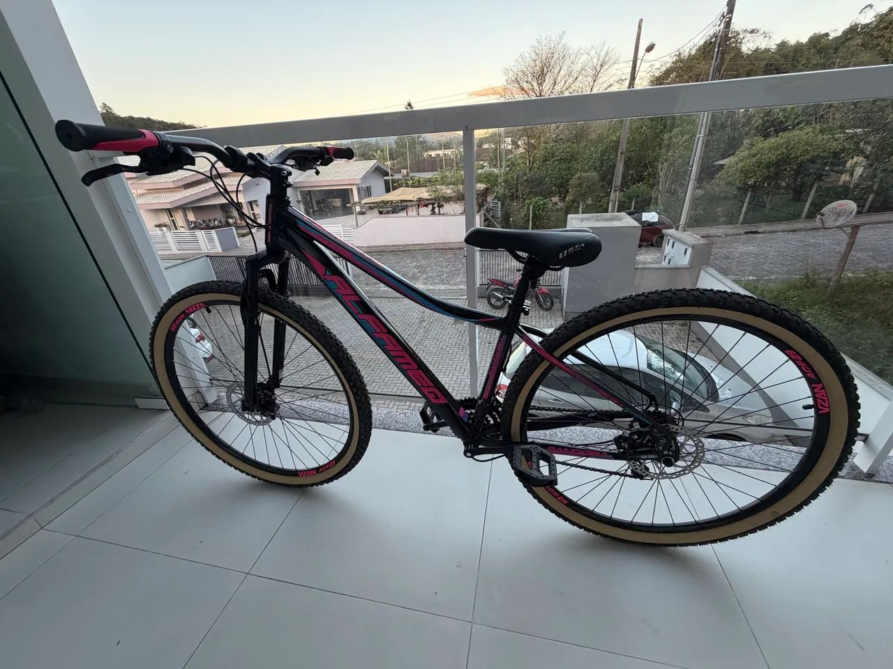 Bicicleta  - Foto 3