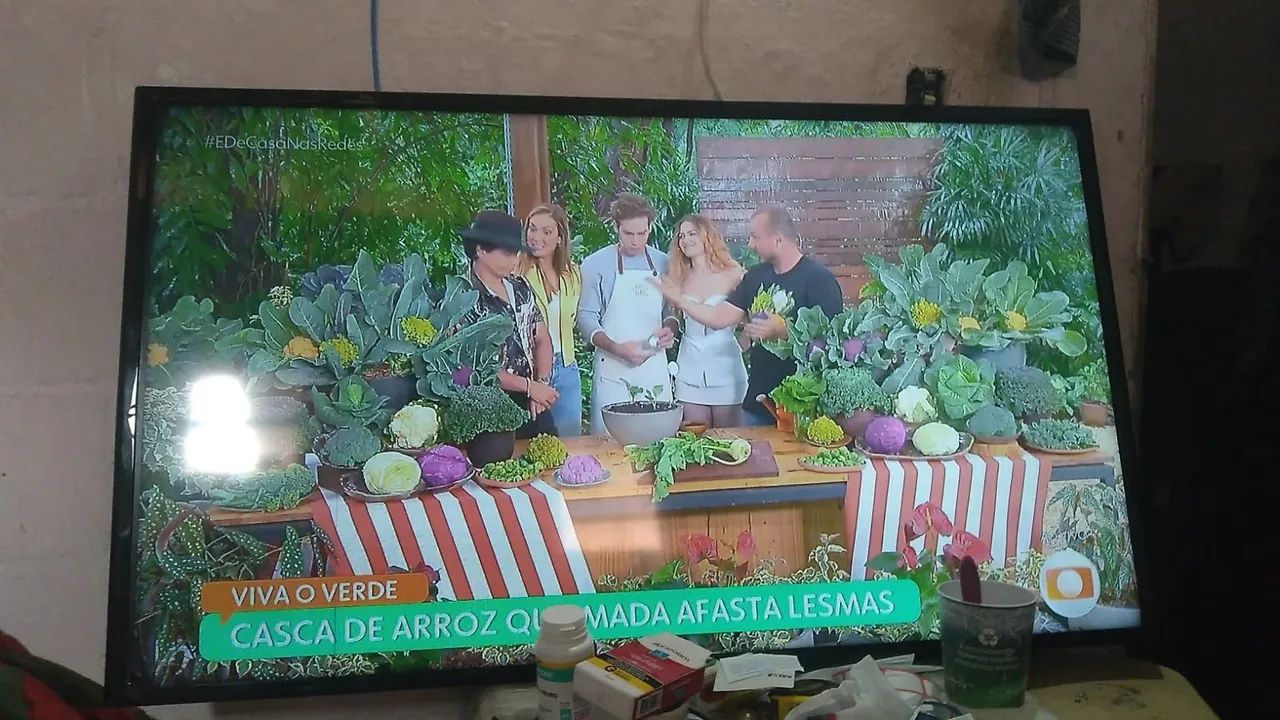 Tv Samsung 47 polegadas com controle