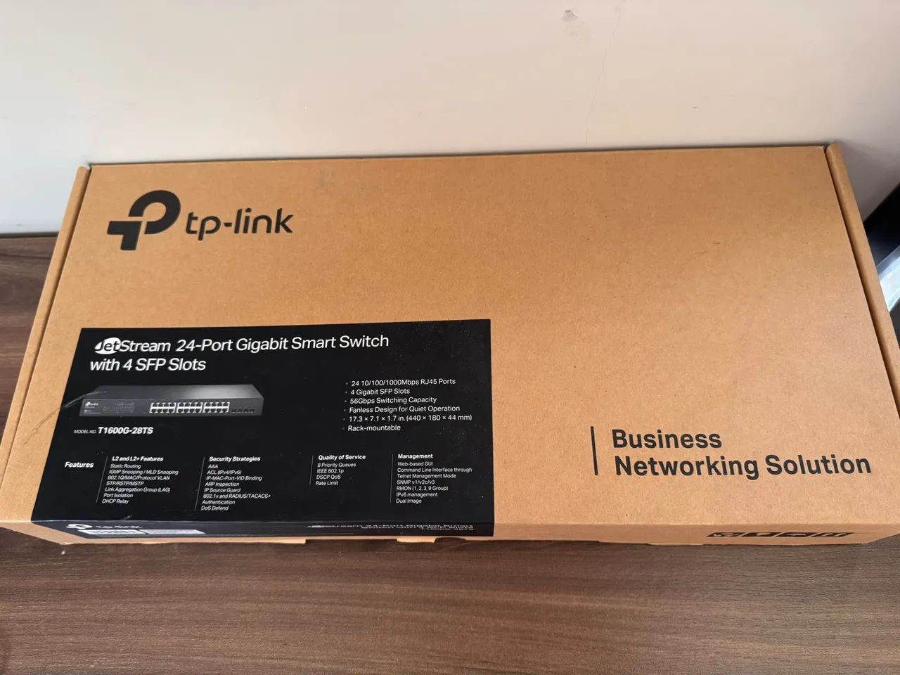 Switch 24 portas TP-Link T1600G L2