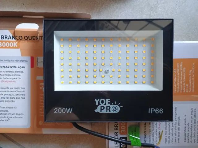 refletor de led 100w branco quente grande - Foto 2