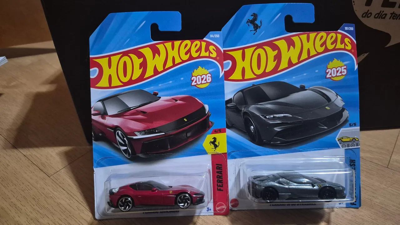 Hot Wheels Ferraris diversas  - R$50 CADA - Foto 4