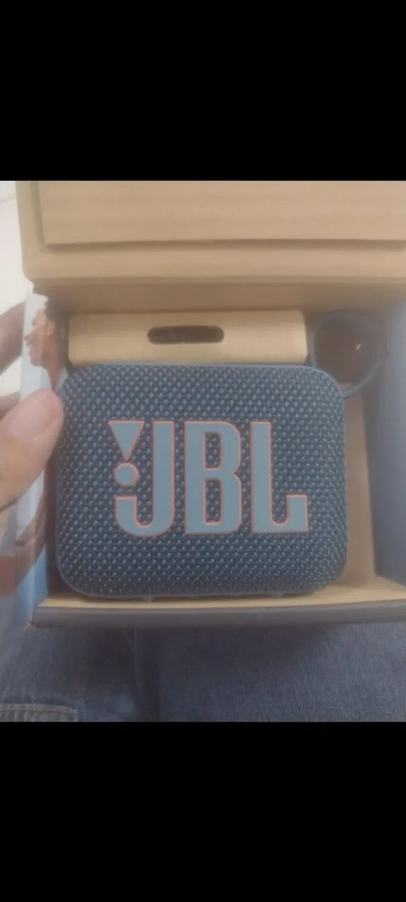 Caixa JBL Go 4 nova 