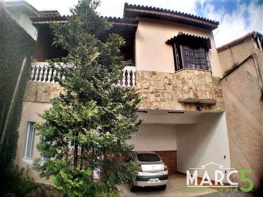 Casa à venda com 3 dormitórios em Jardim planalto, Aruja cod:615