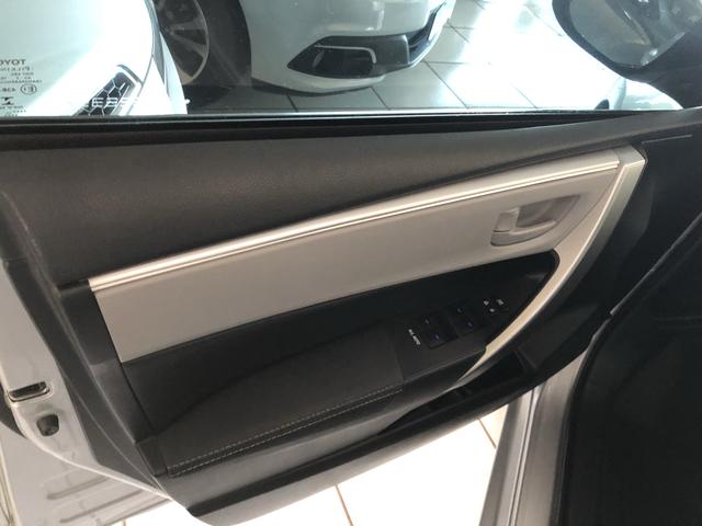 Toyota/Corolla 2.0 xei ano 2016 automático com 45 km - Foto 14