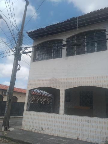Alugo Sobrado bom pra empresa