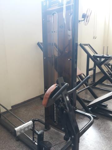 Aparelho de musculação