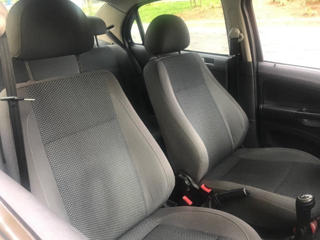 Vw Volkswagen Voyage 1.6 comfortline 2010 - Foto 5