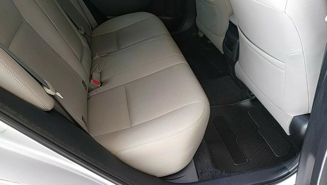 Toyota corolla xei 2.0 2016 automático em Picos - Foto 11