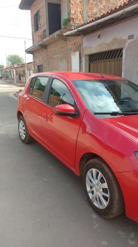 Vendo Renault Sandero 15/16 - Foto 2
