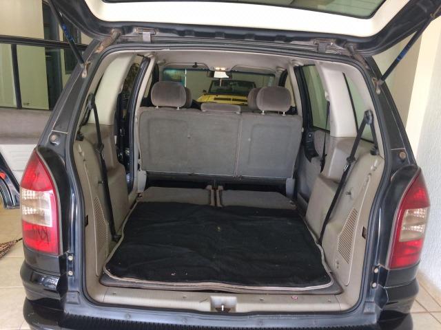 Zafira CD 2.0 8V 2003/2004 - Foto 5