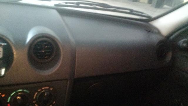 Vendo carro - Celta Modelo 2010 - Foto 4