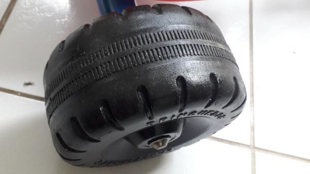 Triciclo Bandeirante Hot Weels - Foto 2