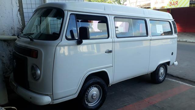 Kombi flex 2012/2013 (telefone para contato na descrição)