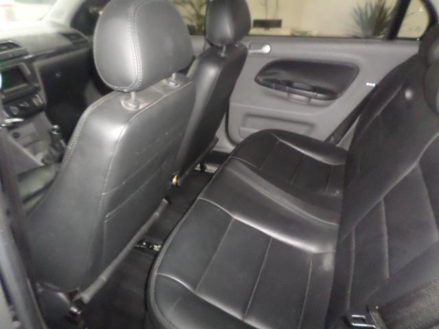 VOLKSWAGEN VOYAGE 1.6 MSI TOTALFLEX COMFORTLINE 4P MANUAL - Foto 7