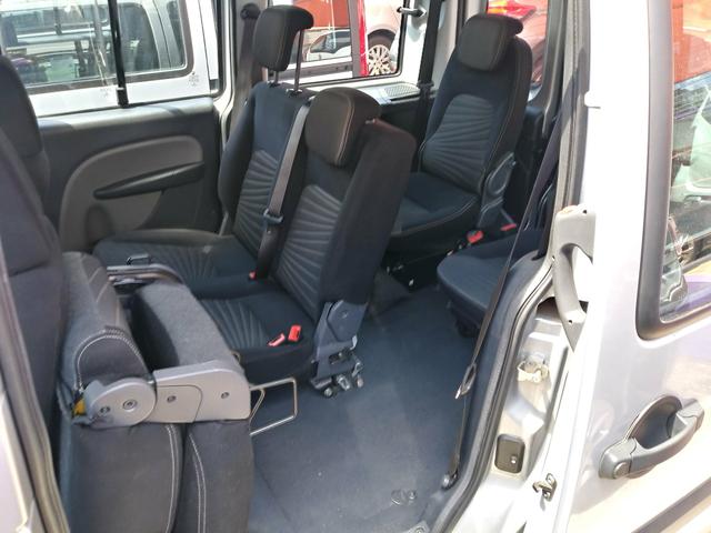 DOBLO ESSENCE 1.8 FLEX ANO 2017 7 Lugares COMPLETO - Foto 8