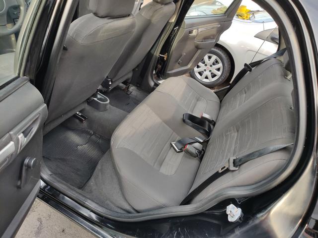 Prisma 1.4 completo 2011 manual super conservado - Foto 12