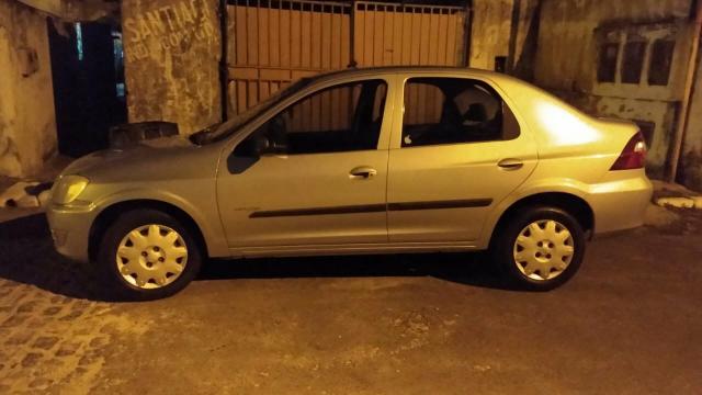 Vendo prisma 2009 completo (aceito proposta) - Foto 2