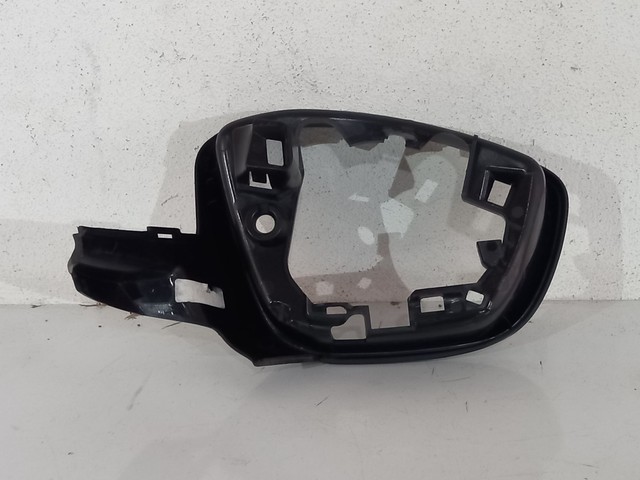 Moldura Retrovisor Peugeot 208   2012/2018 esquerdo  - Foto 3