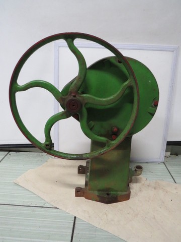 bomba de agua antiga - Foto 6