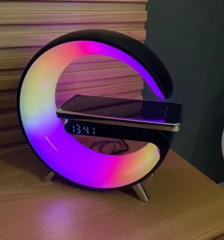 Luminária RGB multifuncional com carregamento por indução  - Foto 2