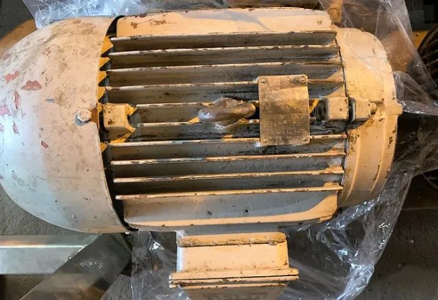 Lote com 8 motores elétricos diversas marcas e potências - Foto 4