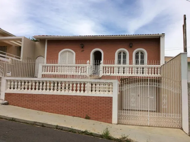 Sobrado à venda em Campinas, Vila Marieta, com 3 quartos, com 166 m²