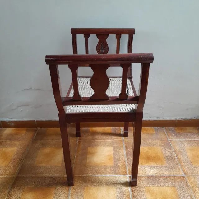 Cadeira antiga em palinha  - Foto 3