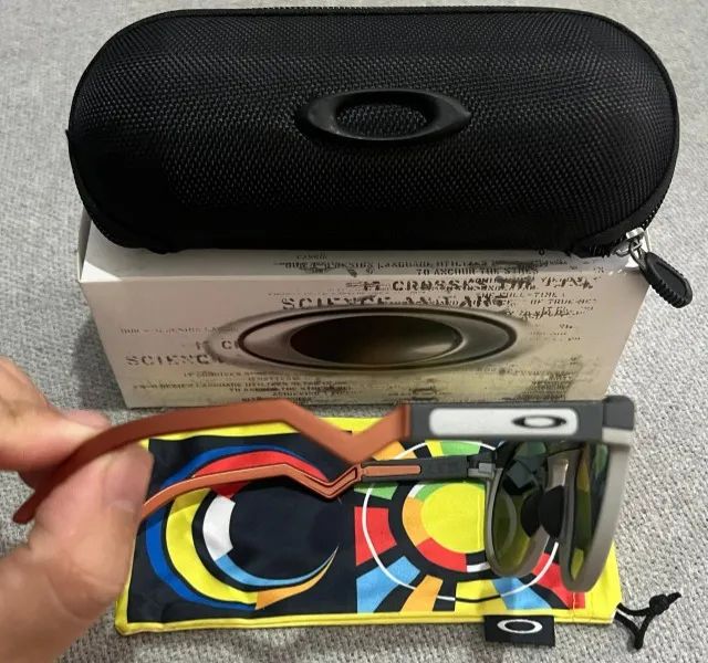 Óculos de Sol Oakley Hstn Matte Carbon/Prizm Tungsten - Foto 4