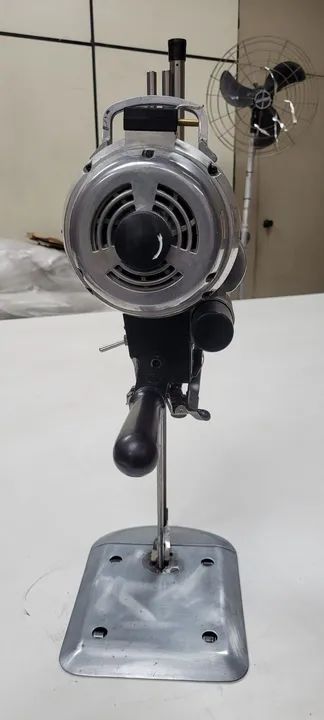 Máquina de Corte Industrial