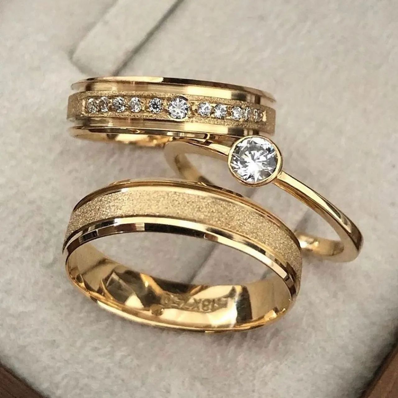 Alianças elegância pura - Foto 3