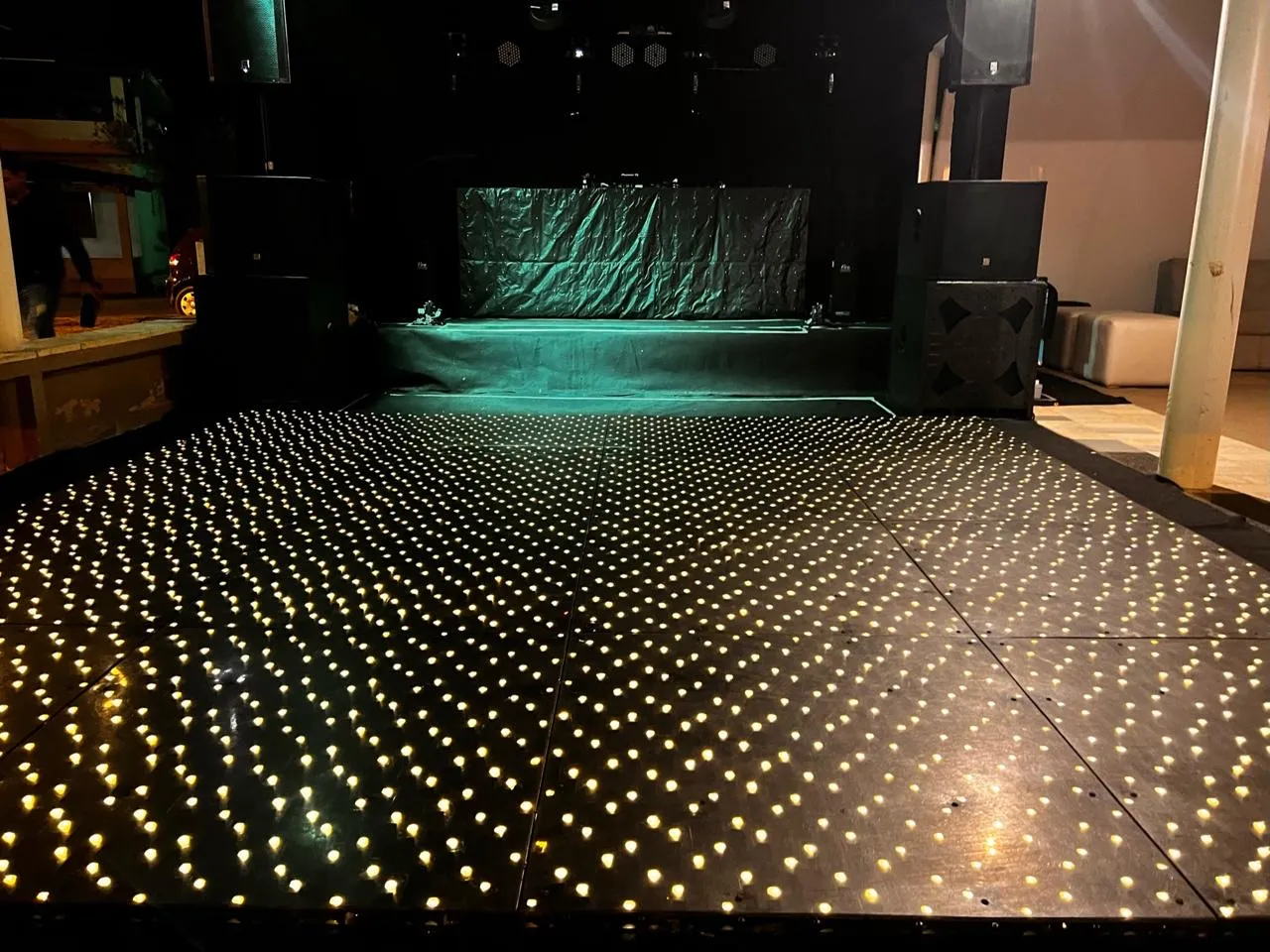 Pista Paris diamante Led Santista (Semi nova)