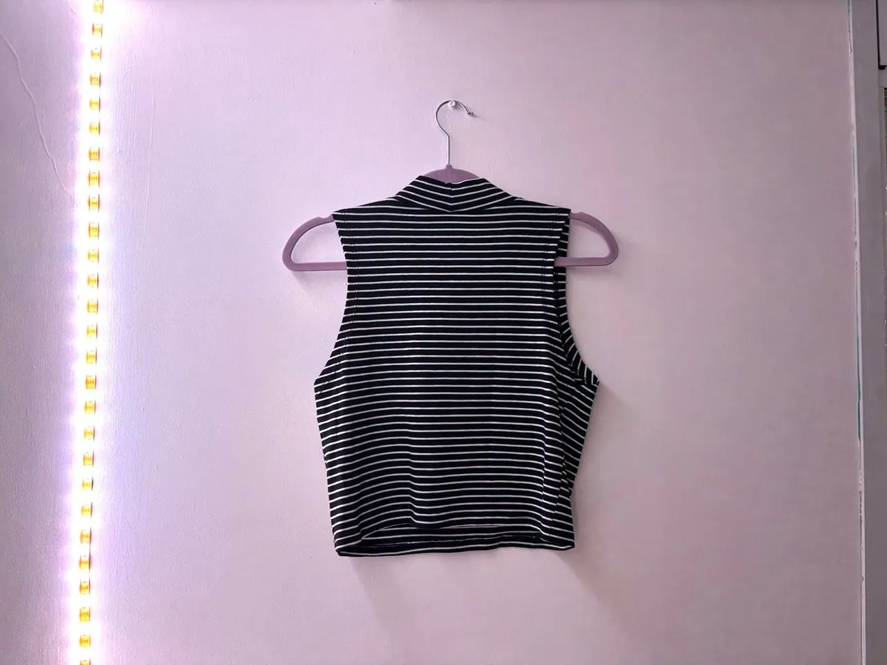 Blusa de Algodão Listrada Preta e Branca - Foto 4