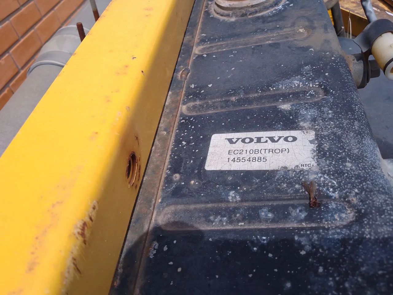 Radiadores originais Volvo EC 210 - Foto 5