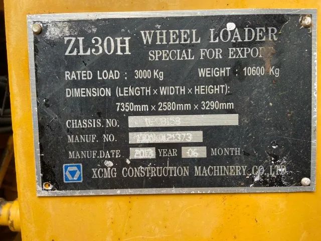 Maquina Pá Carregadeira XCMG ZL30H 2013 - Foto 2