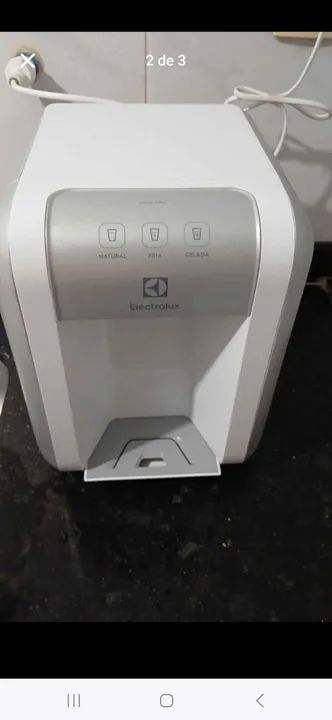 Bebedouro Electrolux com água natural, fria e gelada - Foto 2