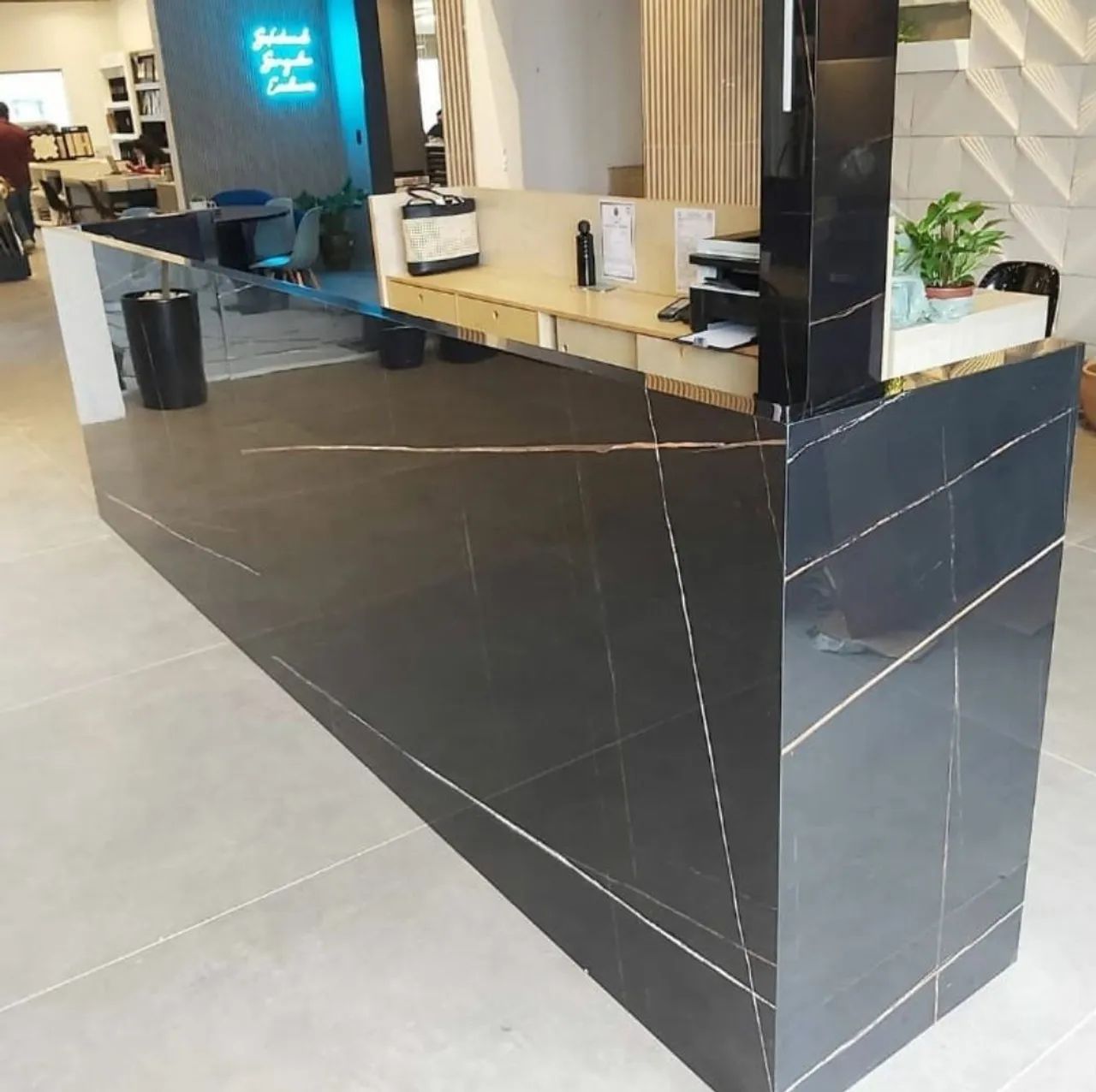 Porcelanato Decortiles - BLACK MARMO POLIDO 120X120 Marca Decortiles - Foto 2