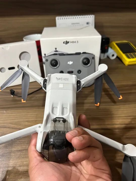 Drone DJI Mini 3 - usado estado de novo 
