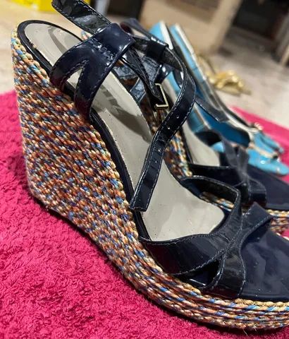 Dois pares de sapatos Schutz  - Foto 2