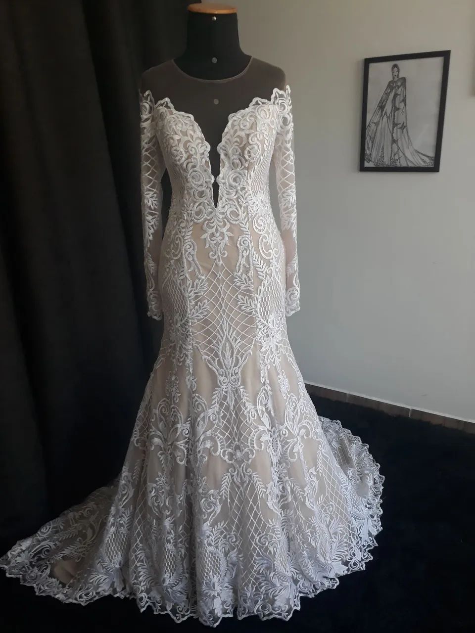 Vestido de Noiva Rendado com Manga Longa