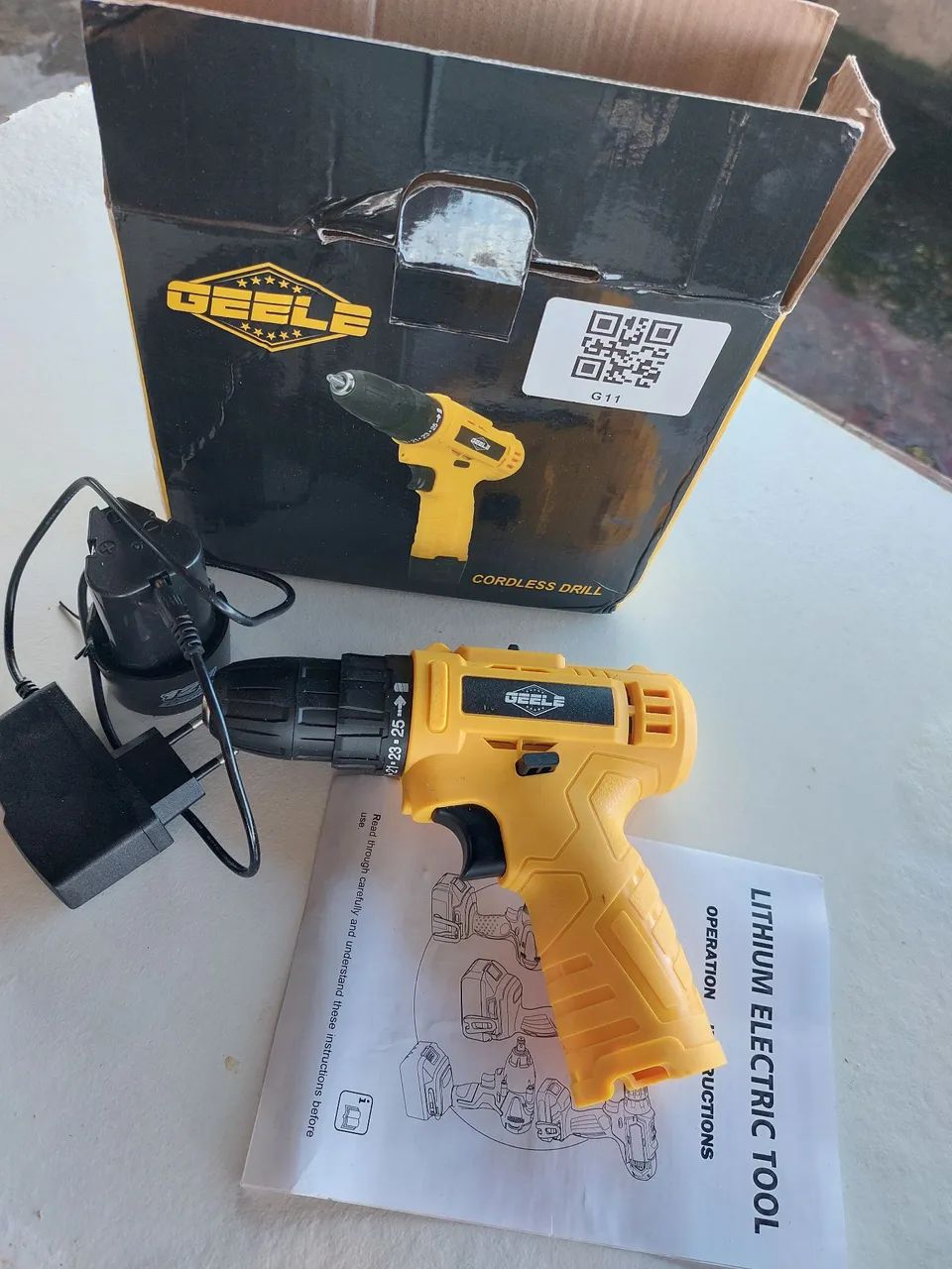 12V Cordless Drill and Screwdriver, New64728759708290124