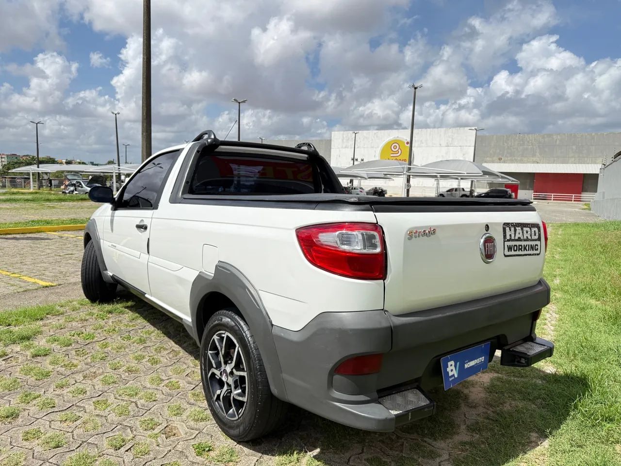 Fiat Strada Hard Working 2020 - Cabine Simples Completa - Foto 2